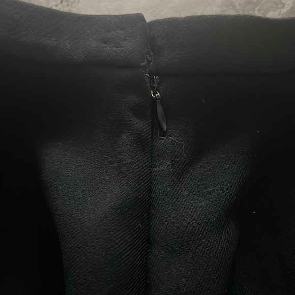 Dolce & Gabbana Wool Black Pants, Size 40 (Made in Italy) Approx. Retail $1,045 - Picture 9 of 12